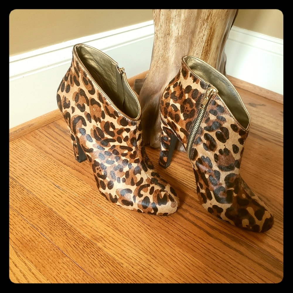 NEW! Jessica Simpson Hair Calf Booties Sz10